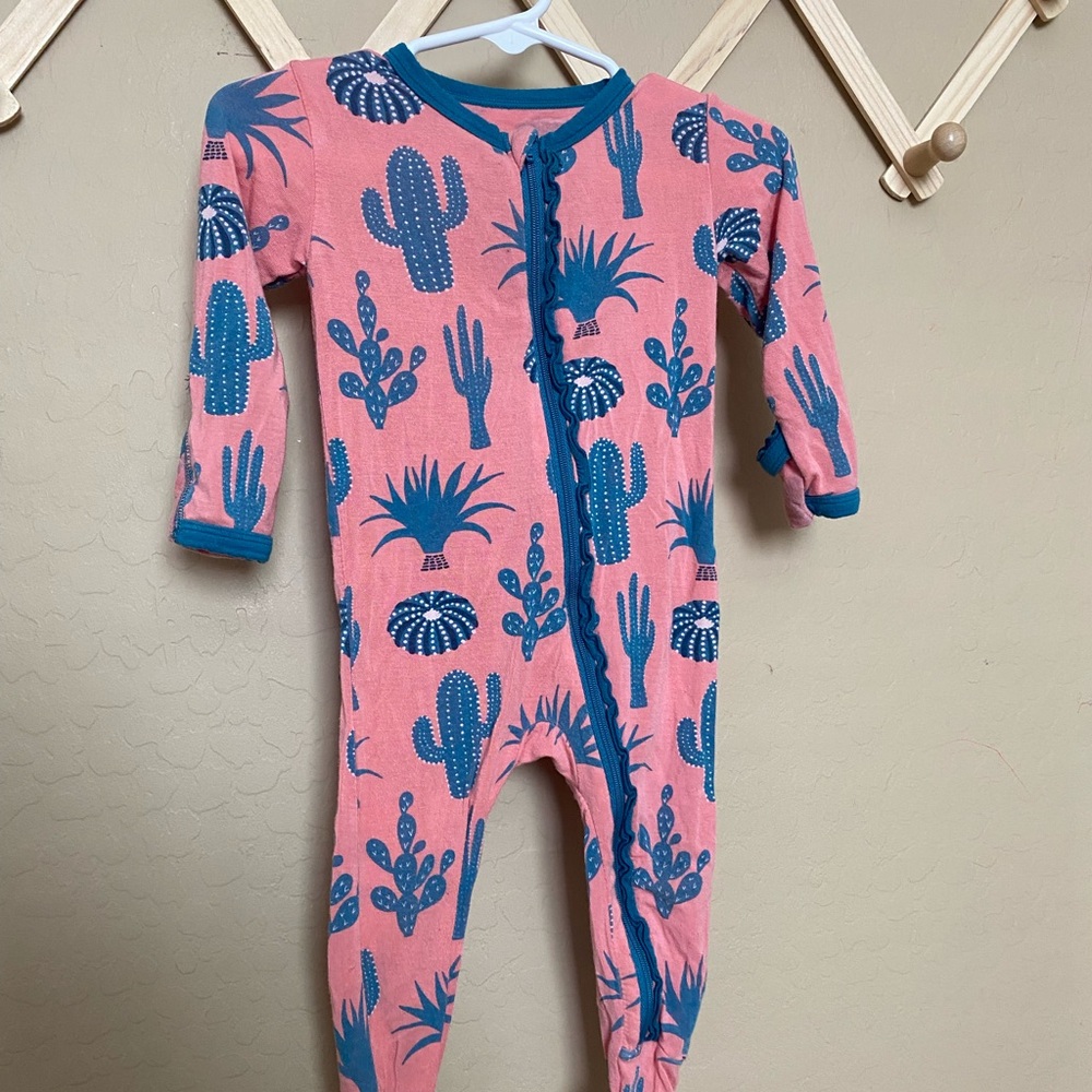 Kickee pants 6-9 month cactus cacti sleeper zip up peach teal pajama pj baby